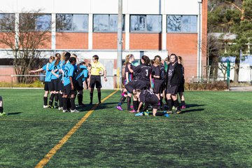 Bild 360 - B-Juniorinnen SV Henstedt-Ulzburg - MTSV Olympia Neum�nster : Ergebnis: 0:4